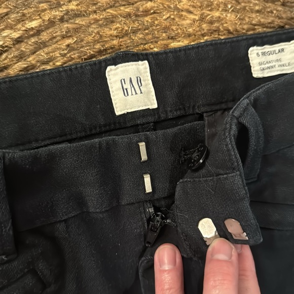 Black Gap Pants - Picture 5 of 5